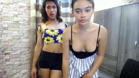 Snapshot of urasianhotrhianxxx chatting on June 9, 2:06 pm Rina online show from June 9, 2:06 pm