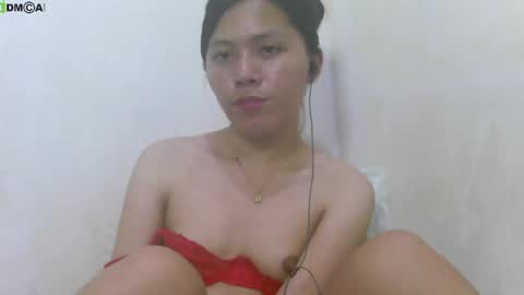 Snapshot of urasianlover69x chatting on January 24, 3:00 am rai online show from January 24, 3:00 am