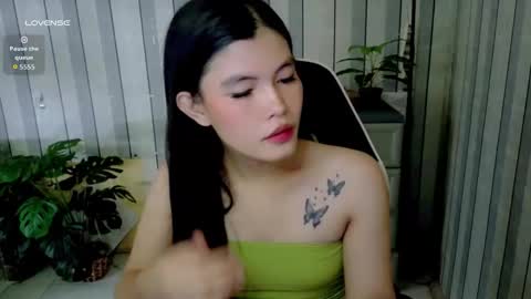 Snapshot of urasianpinayjudyxxx chatting on April 22, 6:05 am urasianpinayjudyxxx online show from April 22, 6:05 am