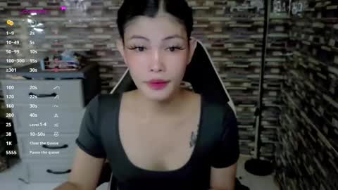 Snapshot of urasianpinayjudyxxx chatting on June 2, 6:15 am urasianpinayjudyxxx online show from June 2, 6:15 am