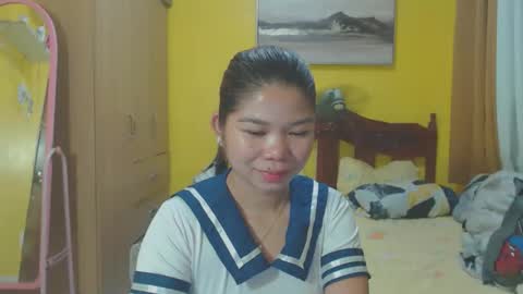 Snapshot of urasianwild28xxx chatting on April 15, 1:34 am Ann online show from April 15, 1:34 am