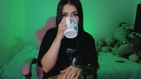 Danielle  online show from March 21, 10:09 am