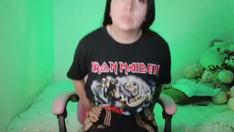 Danielle  online show from March 25, 9:59 am