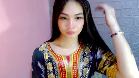 Clara online show from December 13, 5:38 am