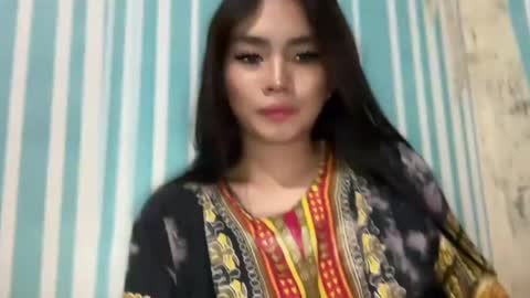 Clara online show from December 16, 3:22 pm