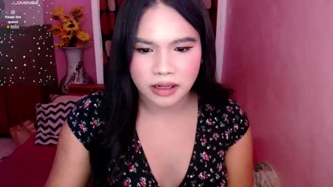 Snapshot of urbabysofia0305 chatting on November 24, 8:30 pm Sofia online show from November 24, 8:30 pm