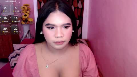 Snapshot of urbabysofia0305 chatting on November 27, 1:07 am Sofia online show from November 27, 1:07 am