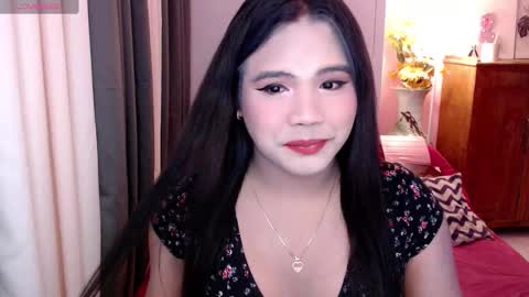 Snapshot of urbabysofia0305 chatting on January 5, 6:44 pm Sofia online show from January 5, 6:44 pm