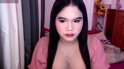 Snapshot of urbabysofia0305 chatting on January 15, 2:49 am Sofia online show from January 15, 2:49 am