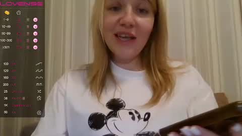 urbadkitty online show from March 1, 4:44 pm