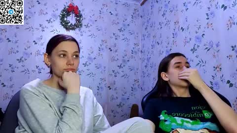 Lisa and Vlad online show from February 25, 9:35 pm