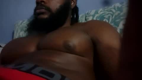 Snapshot of urbedroomfantasy chatting on December 13, 11:32 pm urbedroomfantasy online show from December 13, 11:32 pm