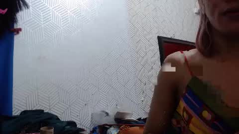 KENDALL online show from December 31, 7:42 am