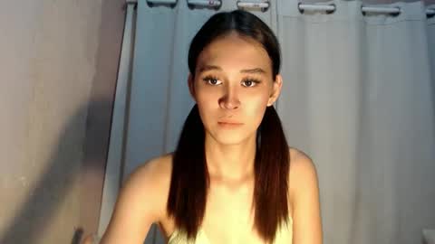 stephanie online show from April 19, 8:24 am