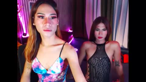 urexpensivejulia online show from March 24, 5:29 pm