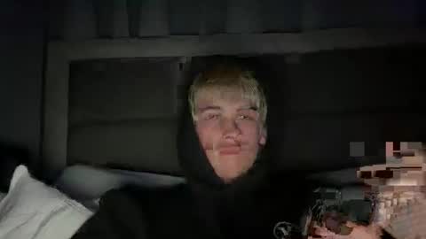 urfavcock6918 online show from March 23, 4:27 am