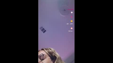 urfaveriri online show from September 24, 3:10 am