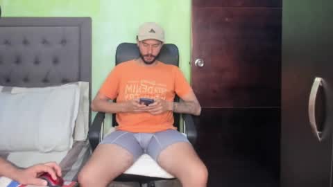 Snapshot of urfavoriteboy96 chatting on September 23, 8:39 am Andres Jordi online show from September 23, 8:39 am