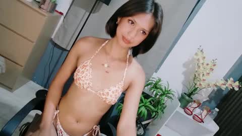 Rianne online show from April 14, 7:53 pm