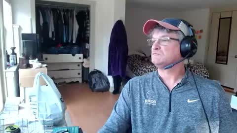 Snapshot of urfavteach50 chatting on December 16, 5:11 pm Gregor online show from December 16, 5:11 pm