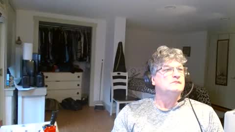 Snapshot of urfavteach50 chatting on January 7, 8:52 pm Gregor online show from January 7, 8:52 pm