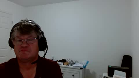 Snapshot of urfavteach50 chatting on November 1, 11:12 am Gregor online show from November 1, 11:12 am