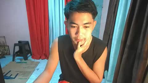 Snapshot of urfucking_nin15 chatting on February 22, 1:20 pm urfucking_nin15 online show from February 22, 1:20 pm