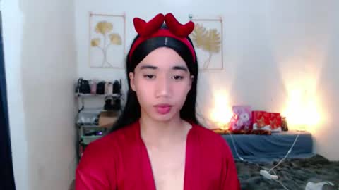 Snapshot of urguy_habibi chatting on December 22, 2:58 pm Bib online show from December 22, 2:58 pm