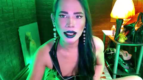 queen norelle online show from June 4, 6:47 pm