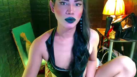 Snapshot of urhardcockqueenxxx chatting on July 13, 4:54 pm queen norelle online show from July 13, 4:54 pm