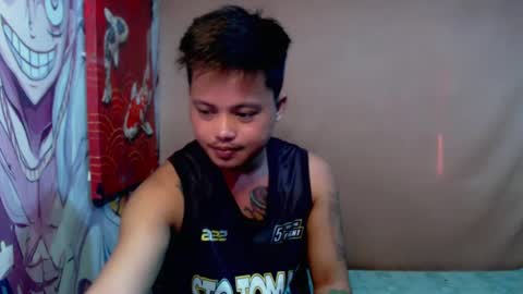 Snapshot of urhot_fucker13 chatting on January 15, 6:22 am JUST CALL MY NAME jayrus online show from January 15, 6:22 am