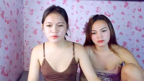 Snapshot of urhot_maxine chatting on June 3, 2:03 am urhot_maxine online show from June 3, 2:03 am