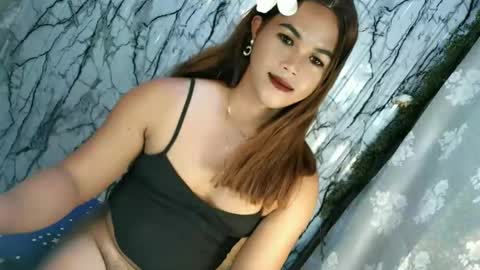 urhotfucker_eric online show from May 10, 4:34 pm