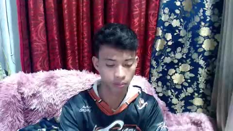 richard online show from March 14, 4:23 pm