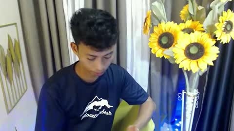 richard online show from April 5, 6:10 am