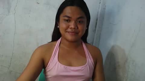 urhottie_bella online show from February 11, 5:12 am