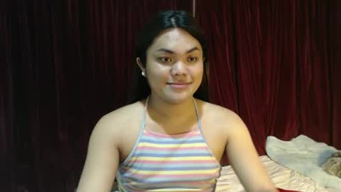 urhottie_bella online show from February 24, 8:56 am