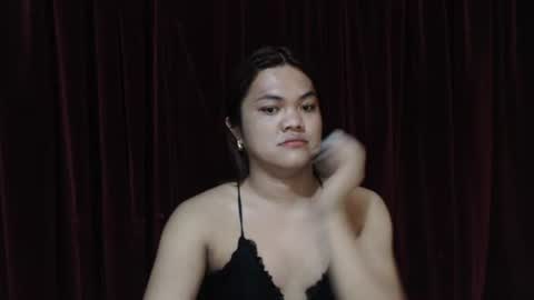 Snapshot of urhottie_bella chatting on April 26, 9:12 pm urhottie_bella online show from April 26, 9:12 pm