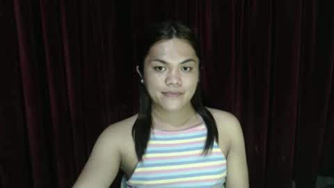 Snapshot of urhottie_bella chatting on May 11, 4:04 pm urhottie_bella online show from May 11, 4:04 pm