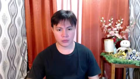 Snapshot of urhunky_ivan chatting on December 8, 3:13 pm urhunky_ivan online show from December 8, 3:13 pm