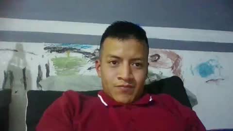 Snapshot of urielgarciabautista976 chatting on March 26, 2:17 am el chaparrito online show from March 26, 2:17 am