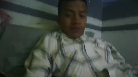 Snapshot of urielgarciabautista976 chatting on April 12, 9:25 am el chaparrito online show from April 12, 9:25 am