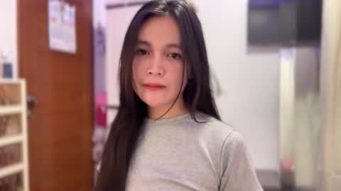 Amira online show from March 2, 6:58 am