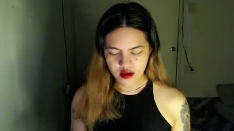 Sham online show from December 1, 8:47 pm