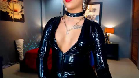 Snapshot of urmajestytyra chatting on January 7, 12:13 am UrMajestyTyra online show from January 7, 12:13 am