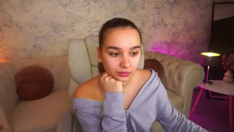 MusaPleasure online show from November 18, 7:35 am