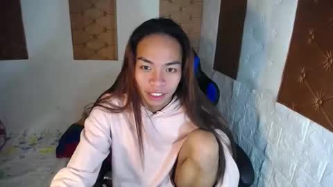 urpinay_cassy online show from January 19, 7:47 pm