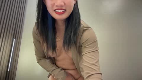 urpinay_liza online show from March 6, 7:38 am