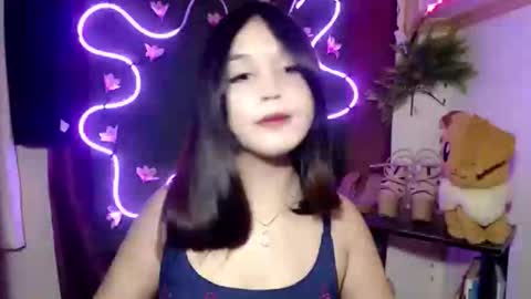 Pia online show from November 22, 11:04 pm