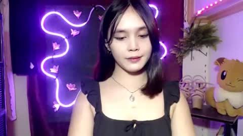 Pia online show from November 26, 12:11 am